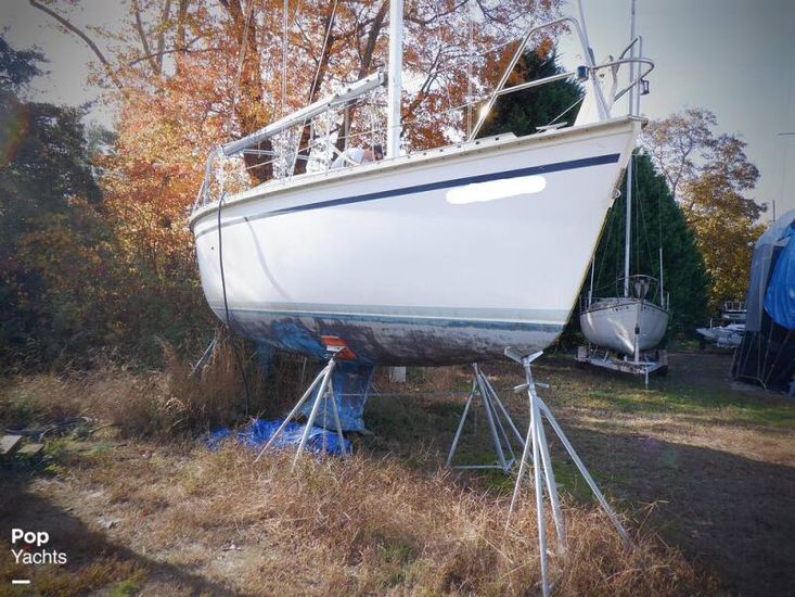 1989 Hunter 30