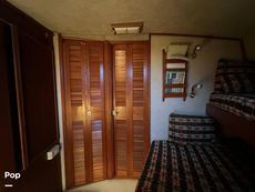 1986 Sea Ray 410 AFt Cabin