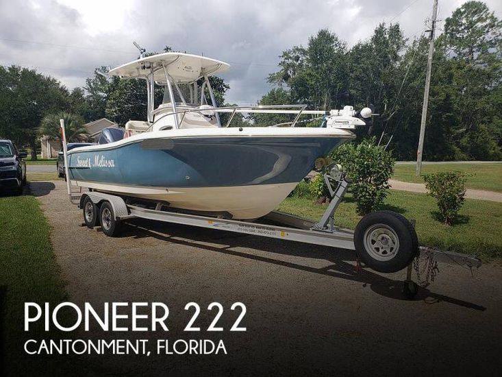 2014 Pioneer 222 sportfish