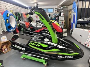 2022 Kawasaki SX-R
