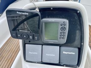 2006 Bavaria 33 Cruiser 10