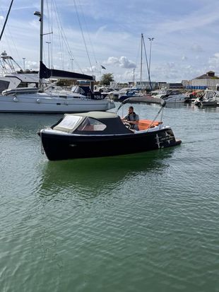 2022 Corsiva 595 Tender