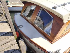 Moores of Wroxham 35 centre cockpit  - Aft Deck