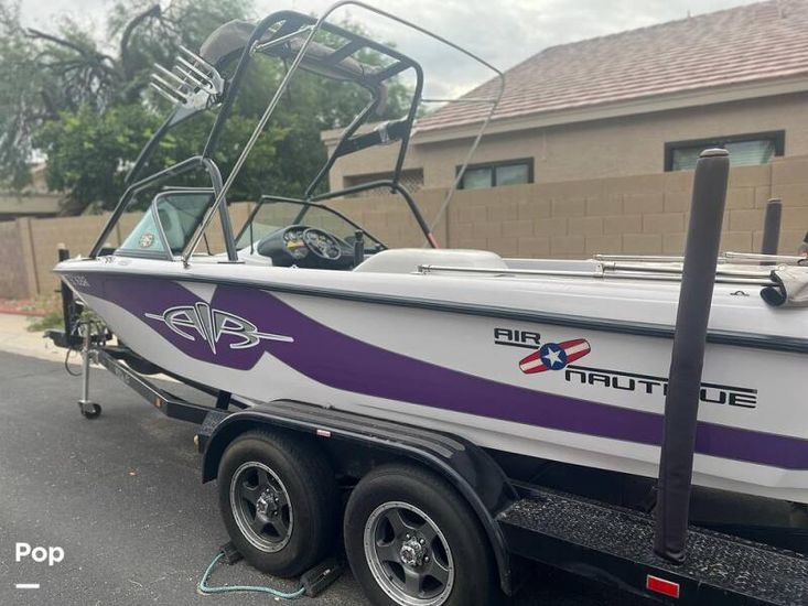 2000 Correct Craft super air nautique 210