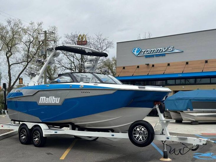 Malibu M 220 For Sale Usa, Malibu Boats For Sale, Malibu Used Boat 