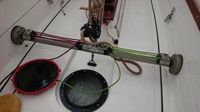 Barton mainsheet trck