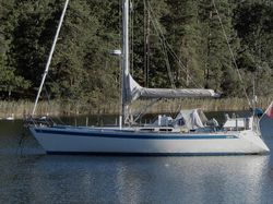 Sweden Yachts 390