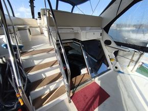 Wellcraft San Remo  - Companionway