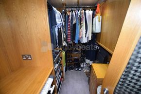 Utility room / walk in wardrobe