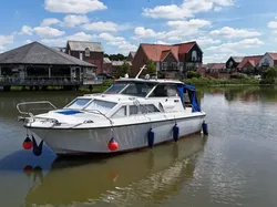 1980 Princess 25