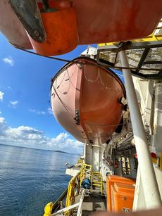 10.50*3.70 Meter Enclosed Lifeboat