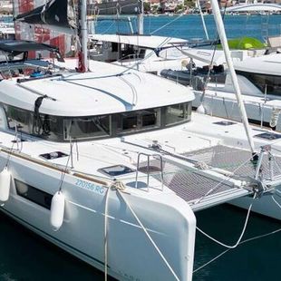2020 Lagoon 40