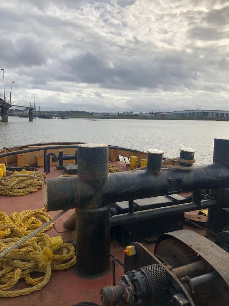 WELL MAINTAINED SINGLE SCREW TUG FOR SALE