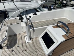 2025 Bavaria C42 8