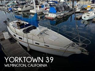 1982 Yorktown Center Cockpit