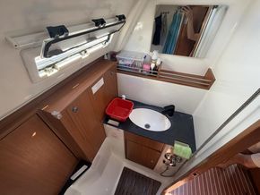 2011 Bavaria 36 Cruiser 25