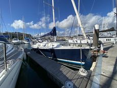 1998 J Boats 32