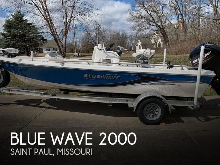 2015 Blue Wave 2000 pure bay