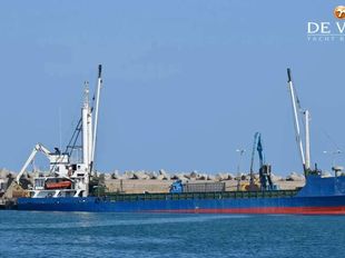 1977 Bulk Cargo Ship 63 m