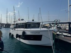 Custom-Built 31ft Motorboat