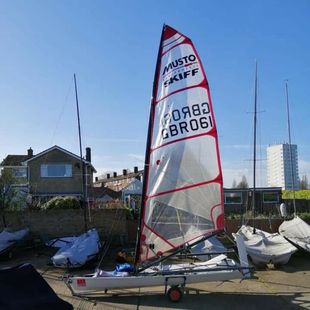 Musto Skiff
