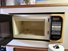 1992 Sea Ray 350 Express Bridge