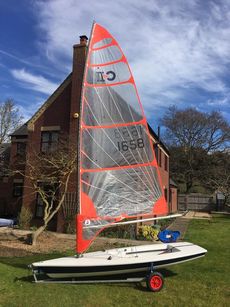 Byte CII sailing dinghy Hartley carbon mast and sail