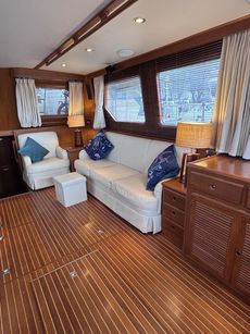 Trader 575 Signature