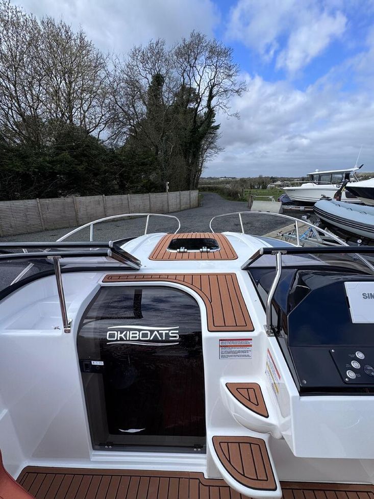 Okiboats Barracuda 585 DC