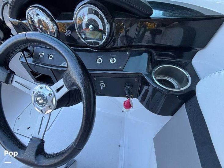 2019 Four Winns h180 ob