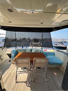 2015 Beneteau Monte Carlo 5