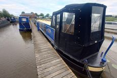 58' 2008 Cruiser Stern Narrowboat Built by Liverpool Boats