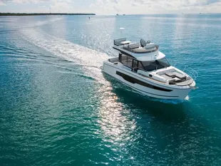 2025 Jeanneau Merry Fisher 1095 Fly Series 2