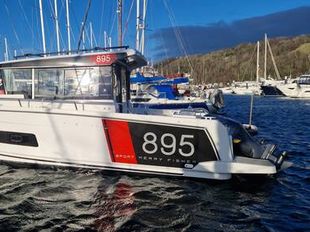 2023 Jeanneau Merry Fisher 895 Sport Offshore