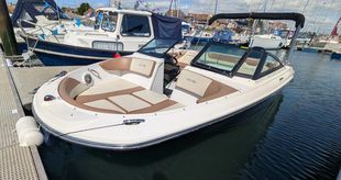 2018 SeaRay 210 SPX