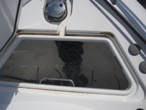 Princess V40  - Anchor Locker
