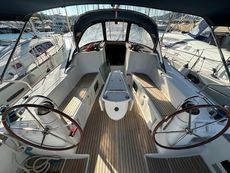Sun Odyssey 42i