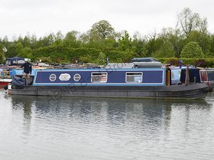 CLOUD 9 ~ 40ft cruiser stern with 2+2 berths