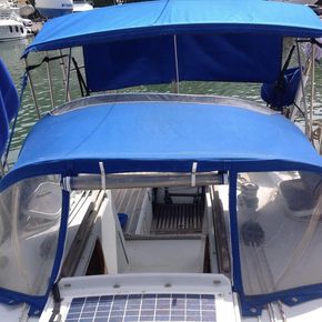 Spray hood & Bimini (with aft panel attached)