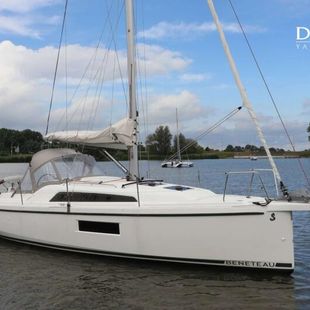 2021 Beneteau Oceanis 30.1