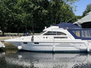 Sealine 350 Statesman