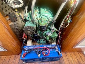 1990 Beneteau First 32s5 30