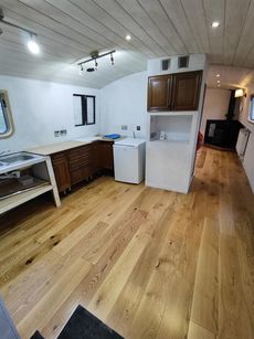 60ft Orchard Marine Widebeam - The Unicorn