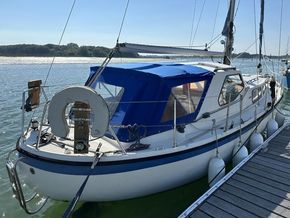 Stern view hood up