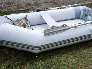 Zodiac air deck 285 with tohatsu 8 hp