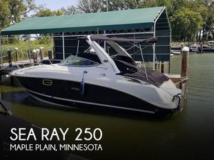 2009 Sea Ray 250 Sundancer