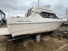 1996 Bayliner Discovery 288 Discovery Flybridge