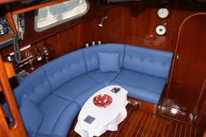 Saloon 2