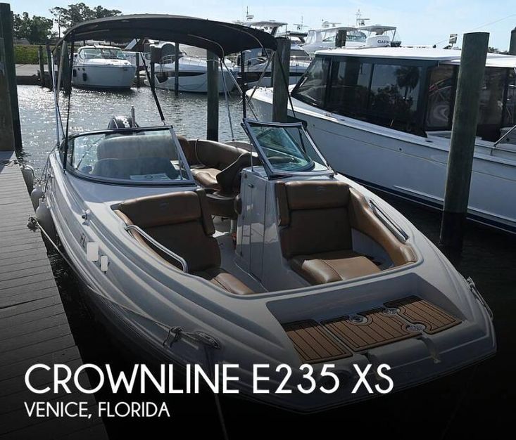 2023 Crownline e235 xs