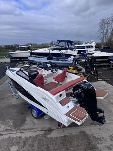 Okiboats Barracuda 585 DC